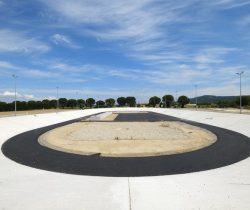 velodrome-bollene-vue-ensemble-01-746x495-f406657a